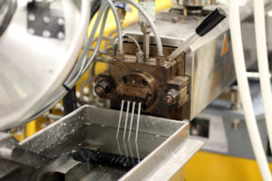 Natur-tec research and development lab extruder